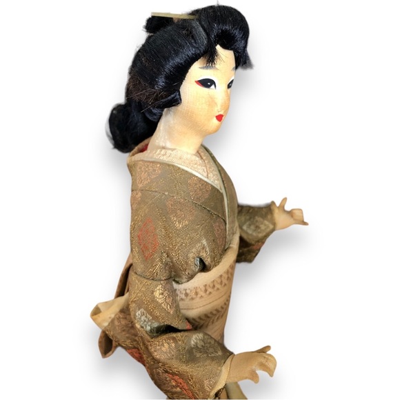 Vintage Harusame Nishi Geisha Standing Doll 15" Japanese Lady Figurine in Kimono - Picture 4 of 14
